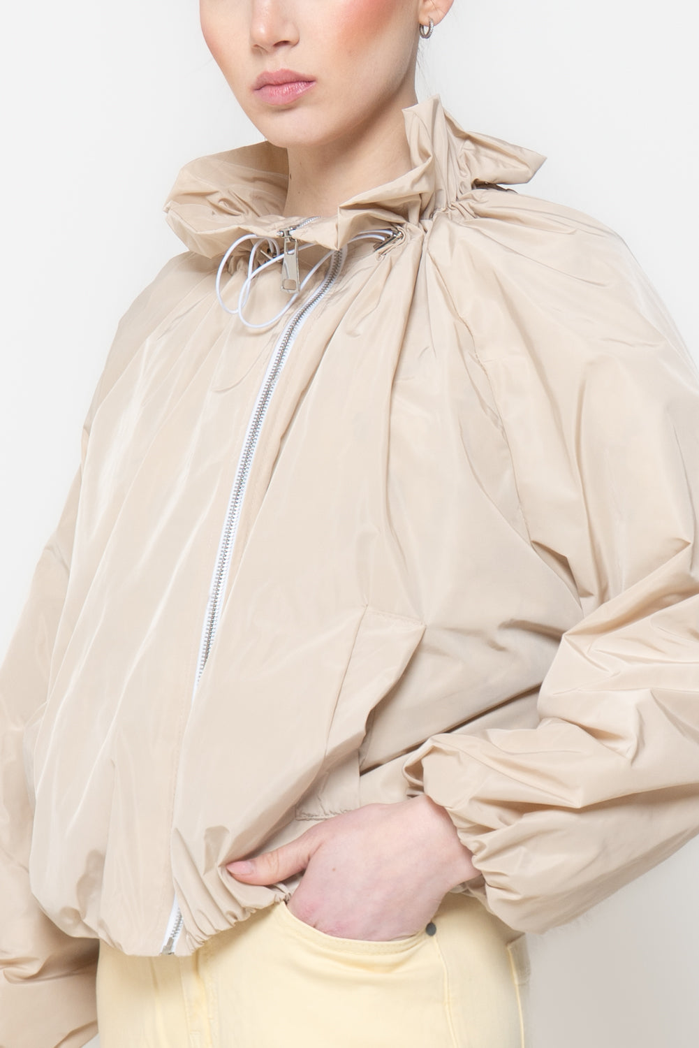 Giacca con Dettagli Arricciati