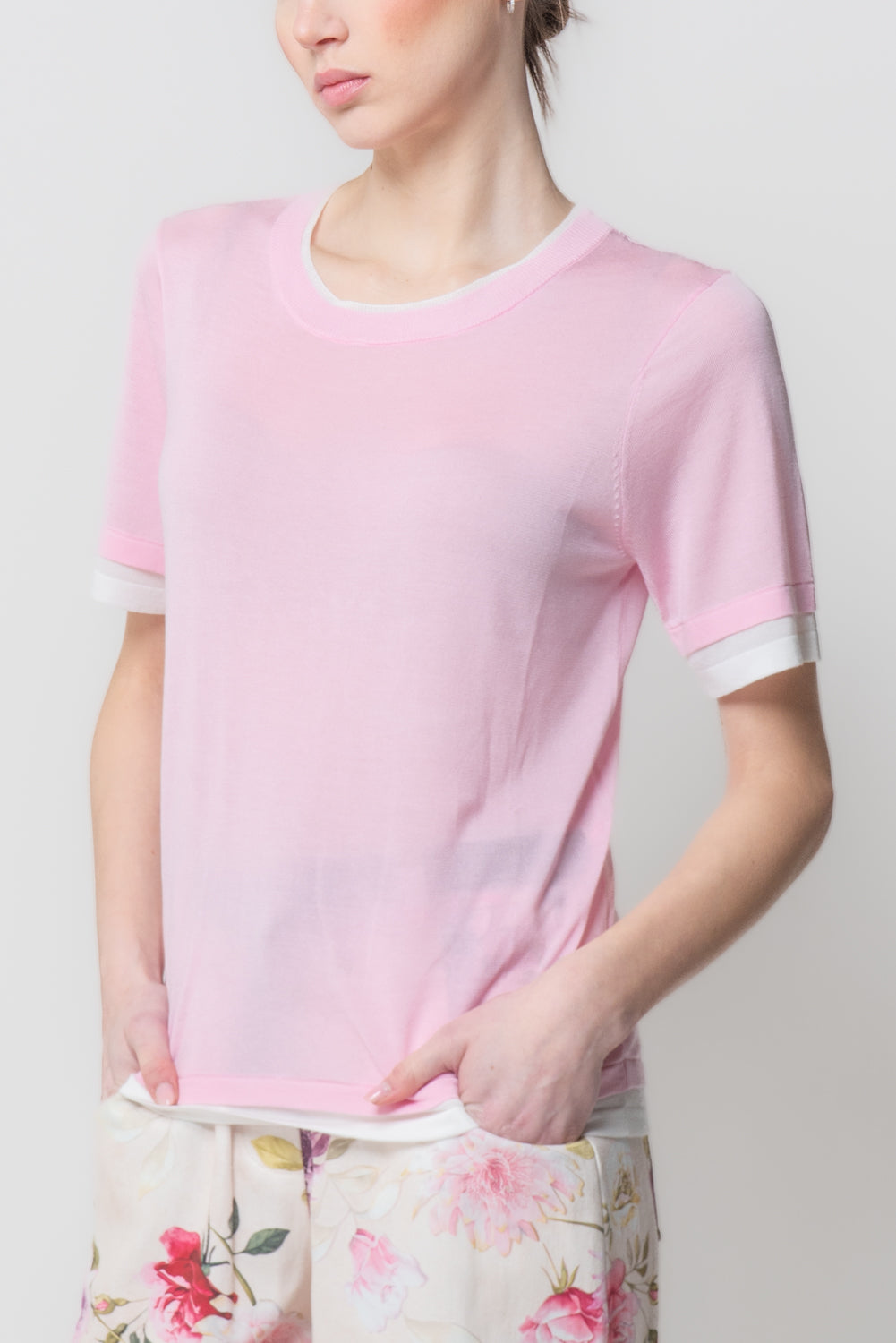 T-shirt in Maglia con Profili a Contrasto