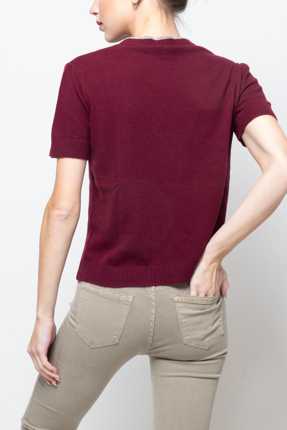 Maglia mezza manica con girocollo a contrasto