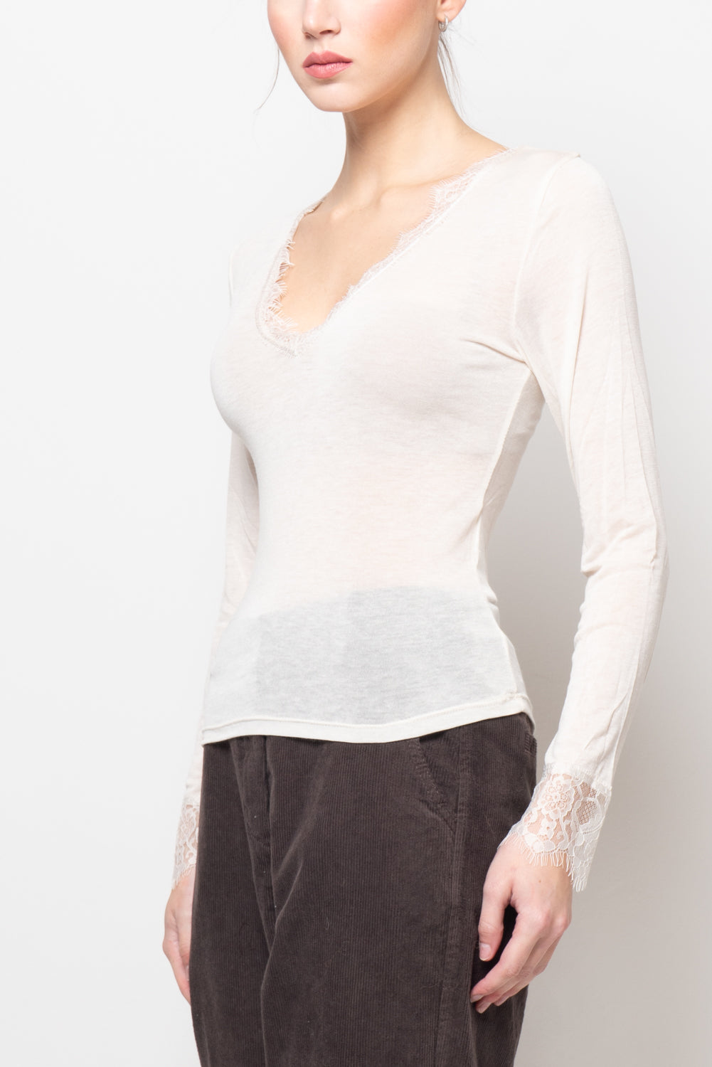 Maglia scollo a V ultralight in misto cashmere