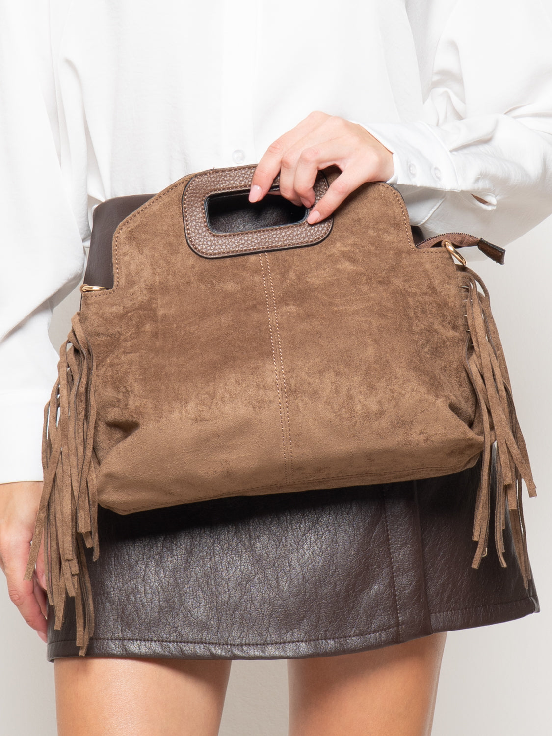 Borsa con frange laterali