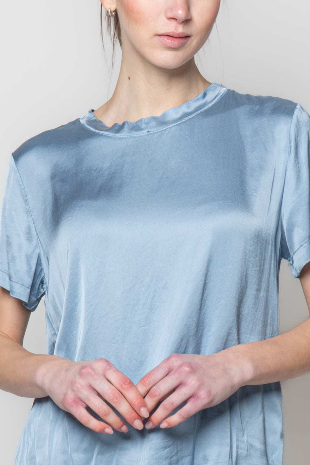 T shirt in satin