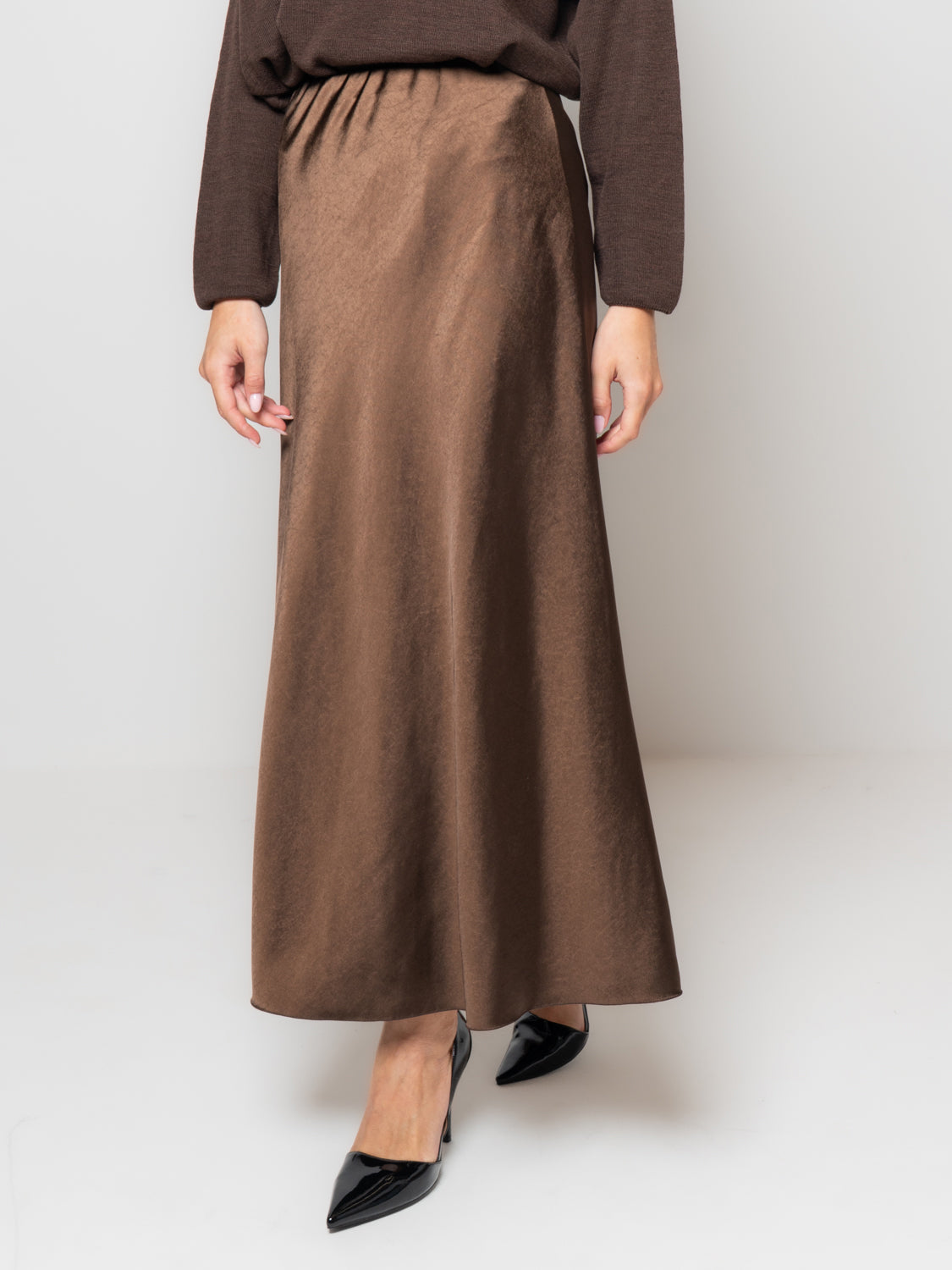 Gonna in satin lunga