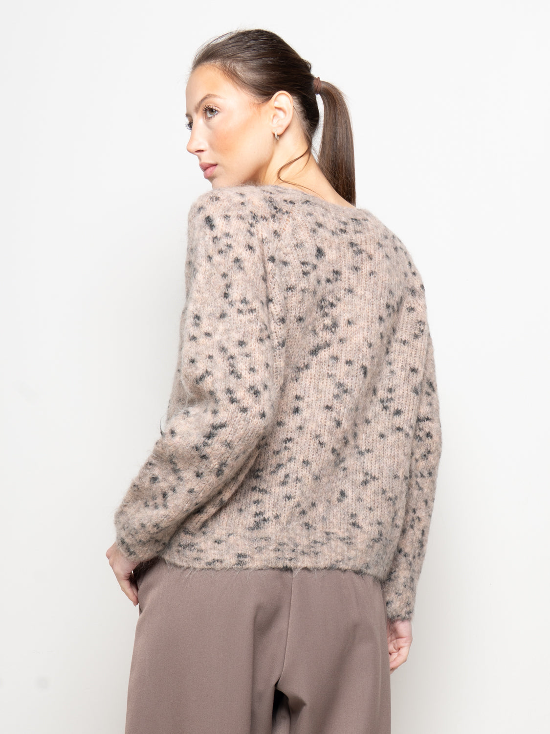 Maglia fantasia puntinata