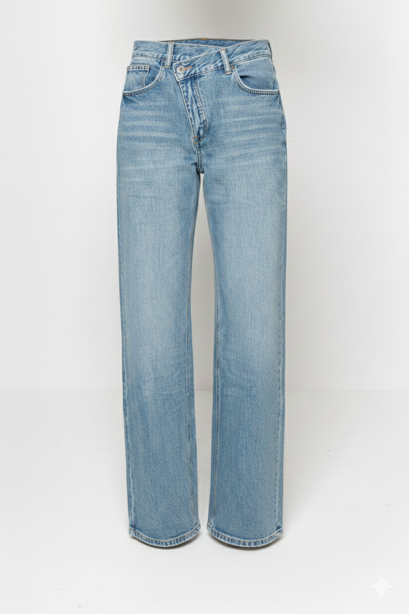 Jeans con bottone storto