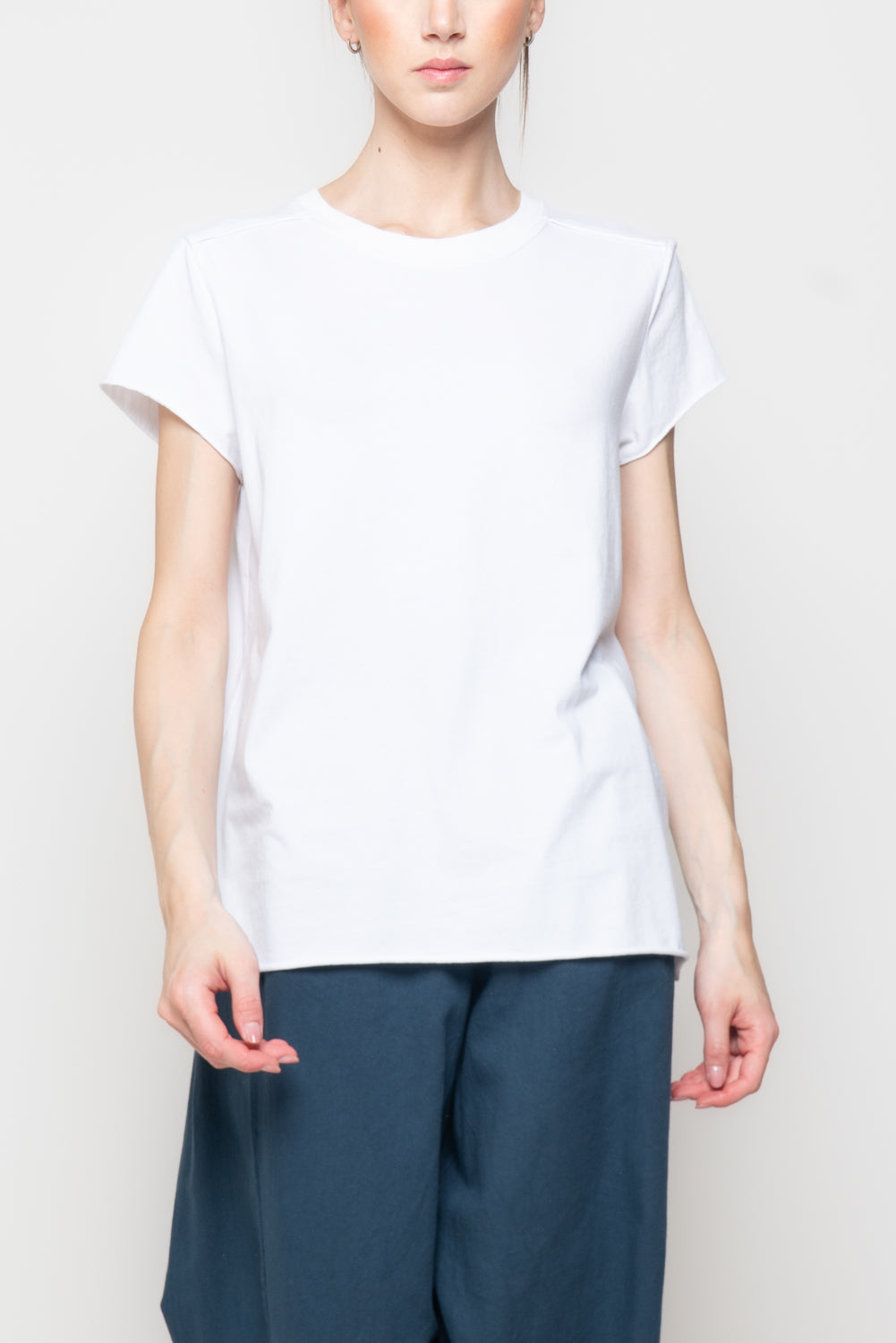 T-shirt Basica con Dettaglio Spalla
