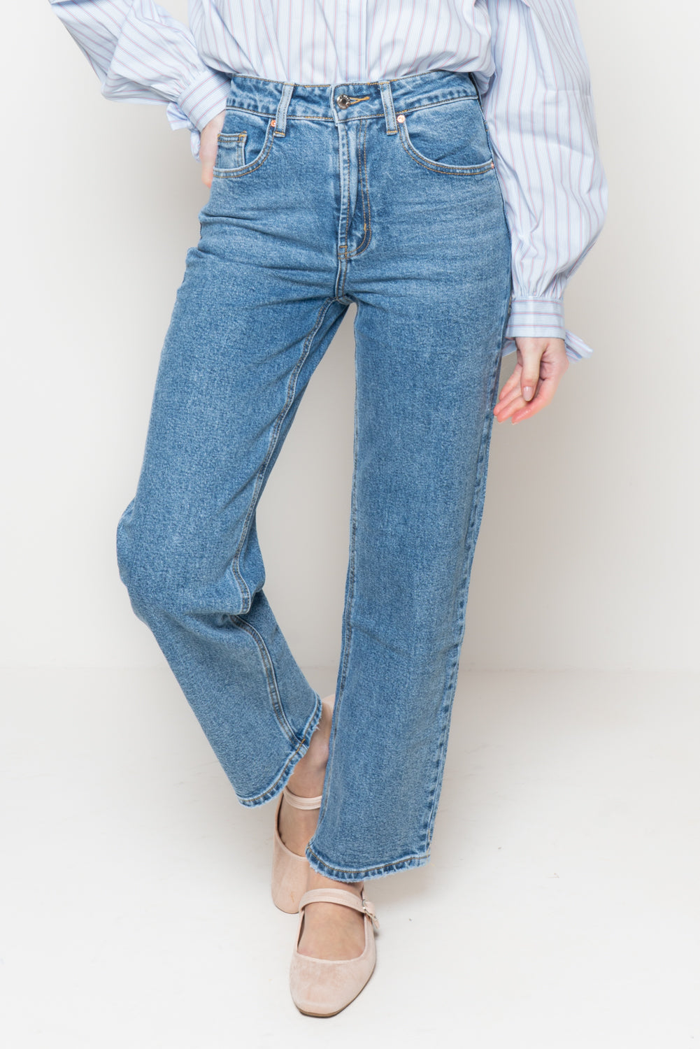 Jeans straight lavaggio medio