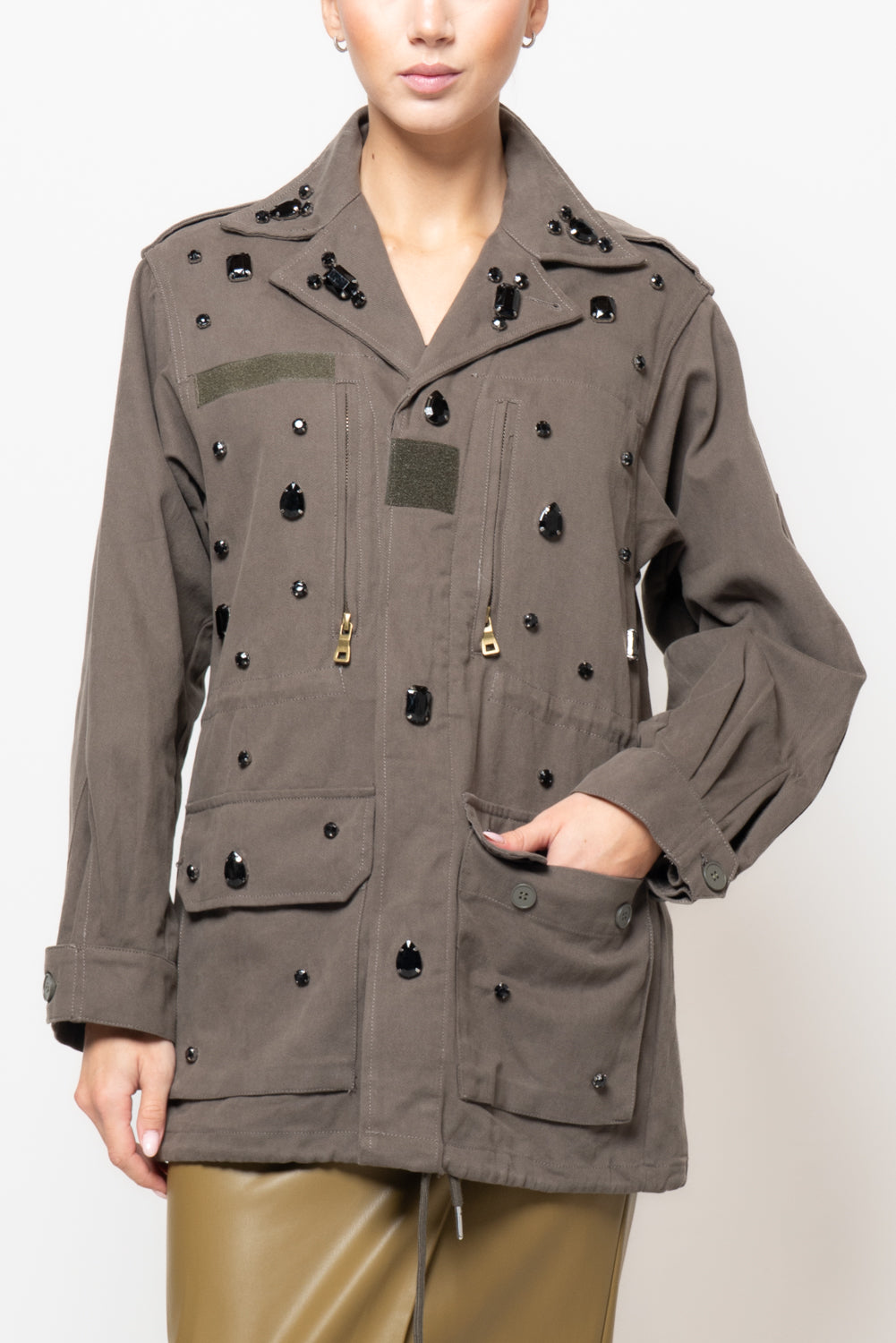 Sahariana con strass applicati