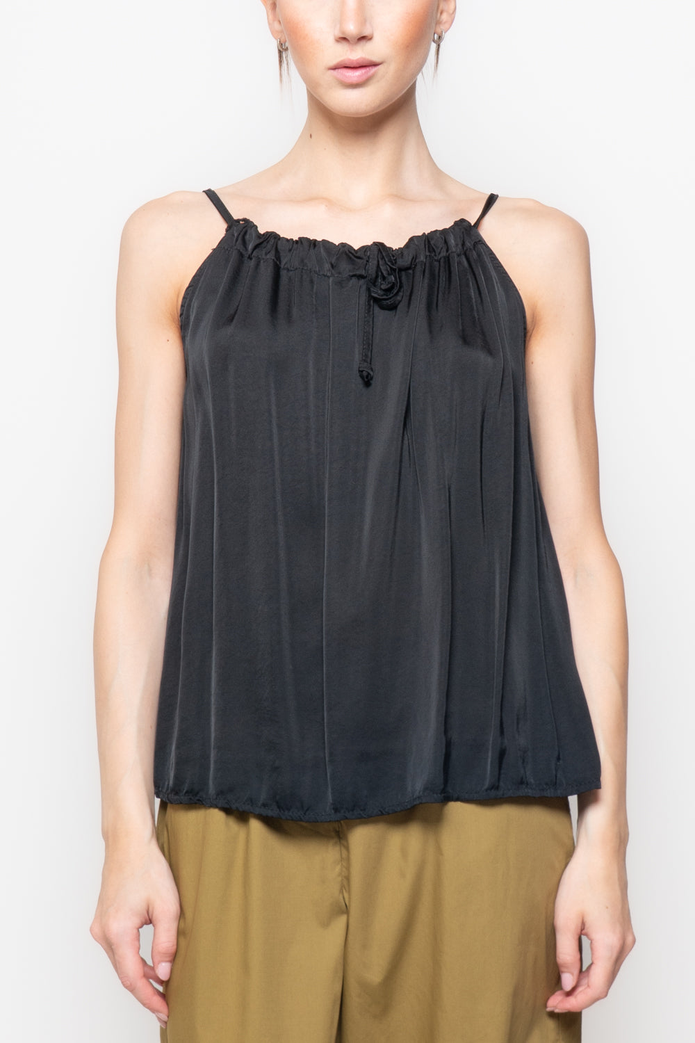 Top Smanicato con Scollo Americano Regolabile