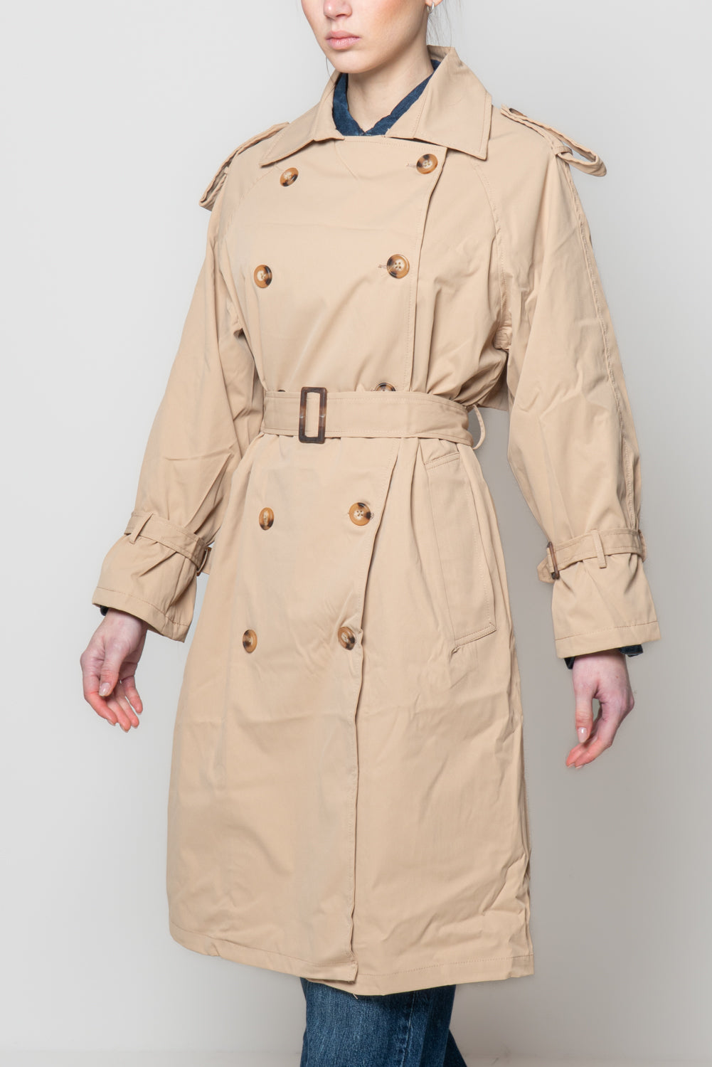 Trench con cintura