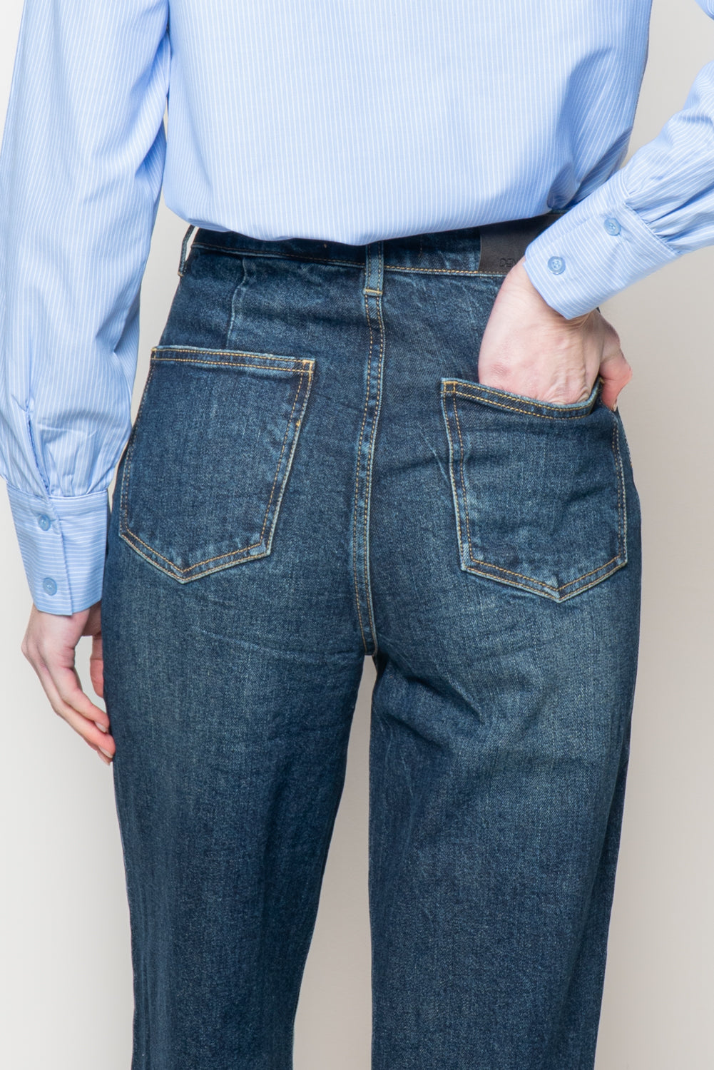 Jeans wide con ribalta