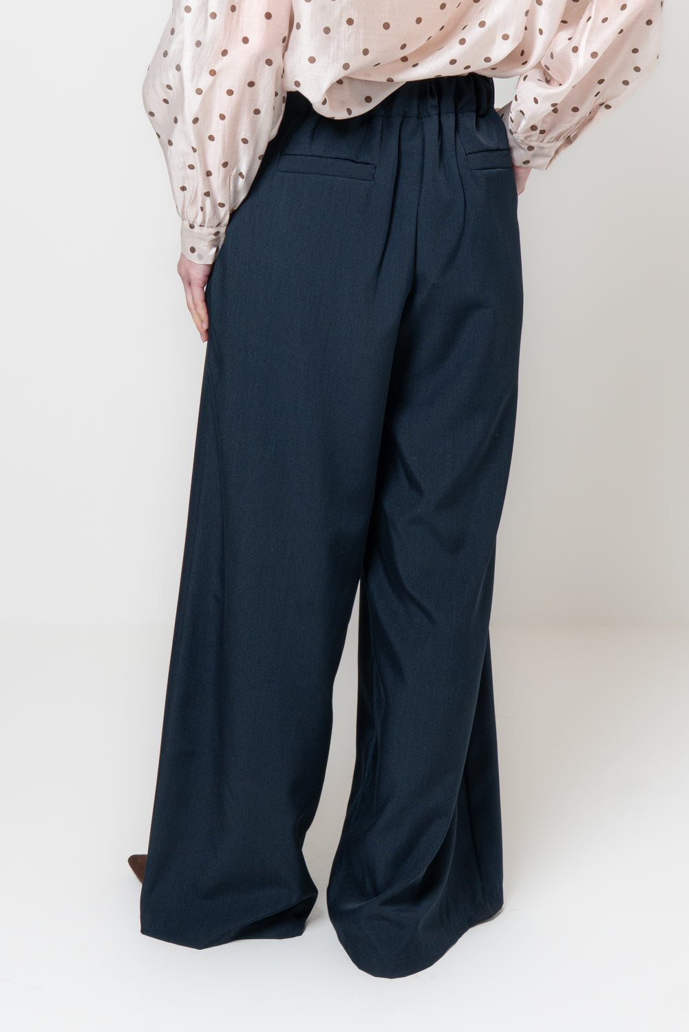 Pantaloni palazzo con pinces