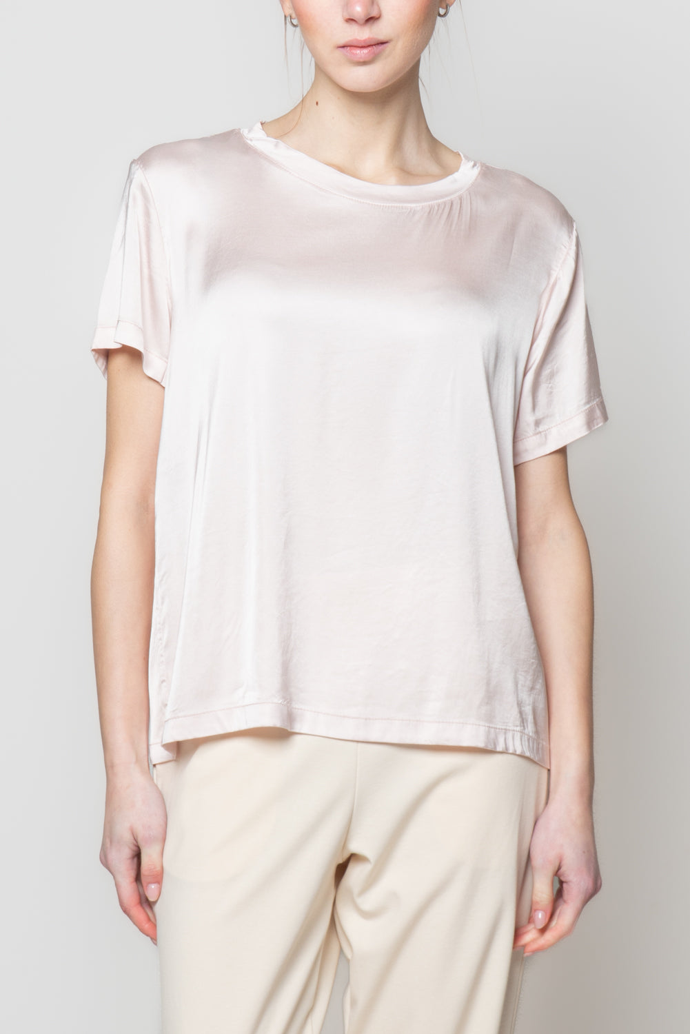 T shirt in satin