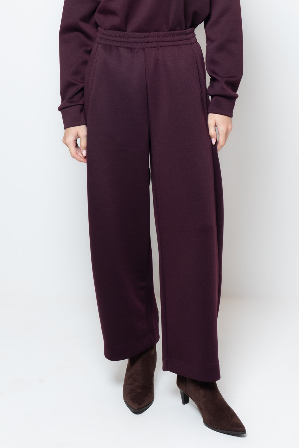 Pantalone baggy in neoprene