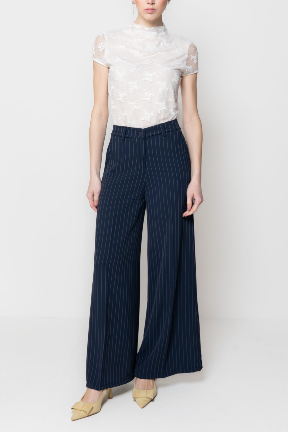 Pantaloni in fluido gessato