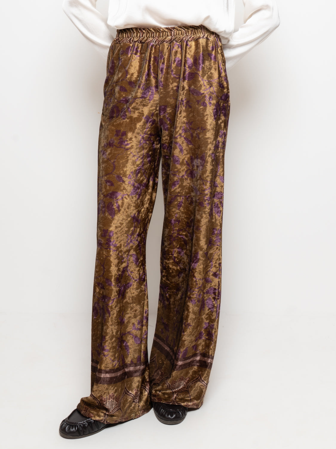 Pantalone in velluto stampa floreale con vita arricciata