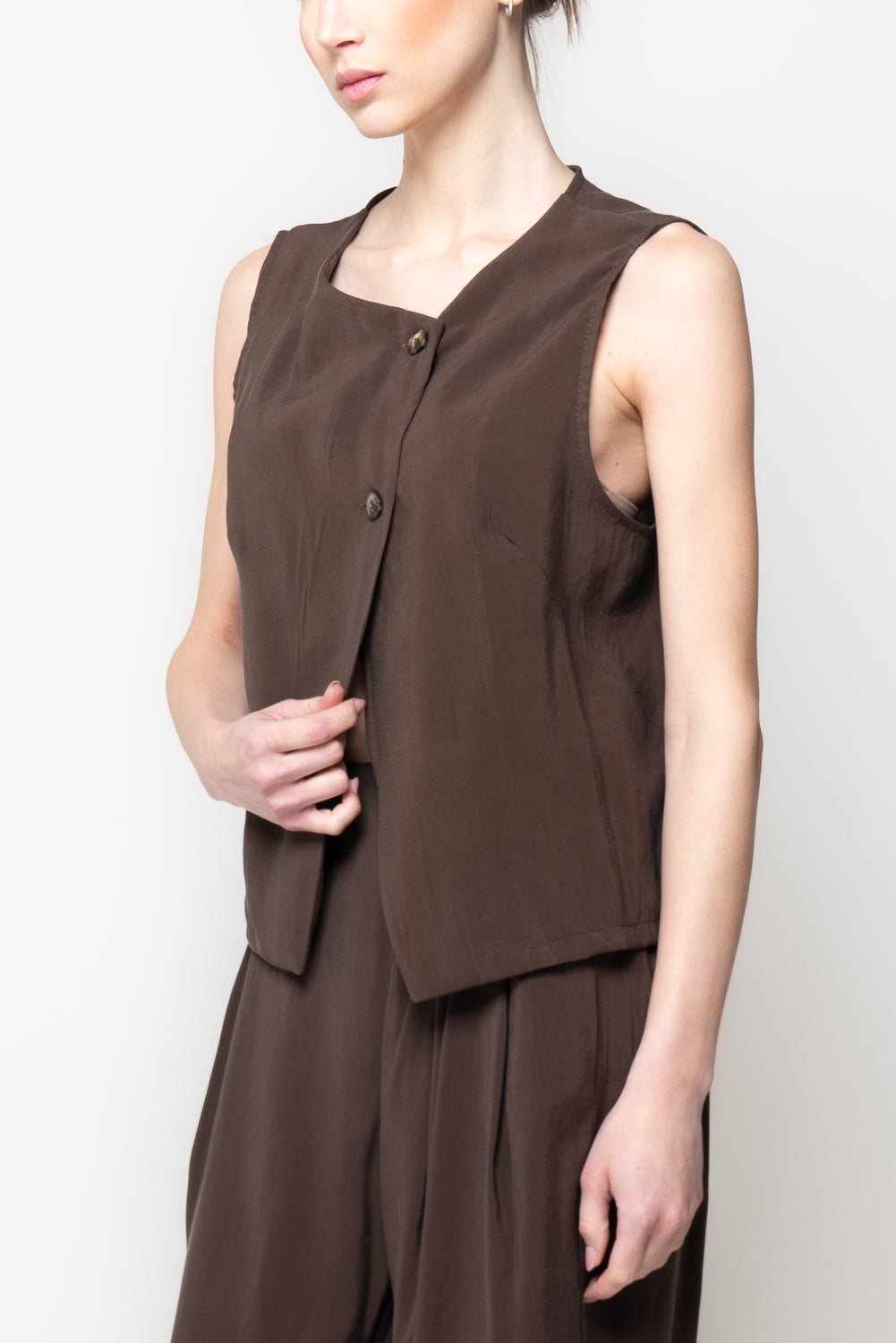Gilet asimmetrico