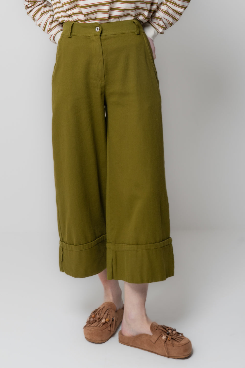 Pantalone Cropped con Risvolto