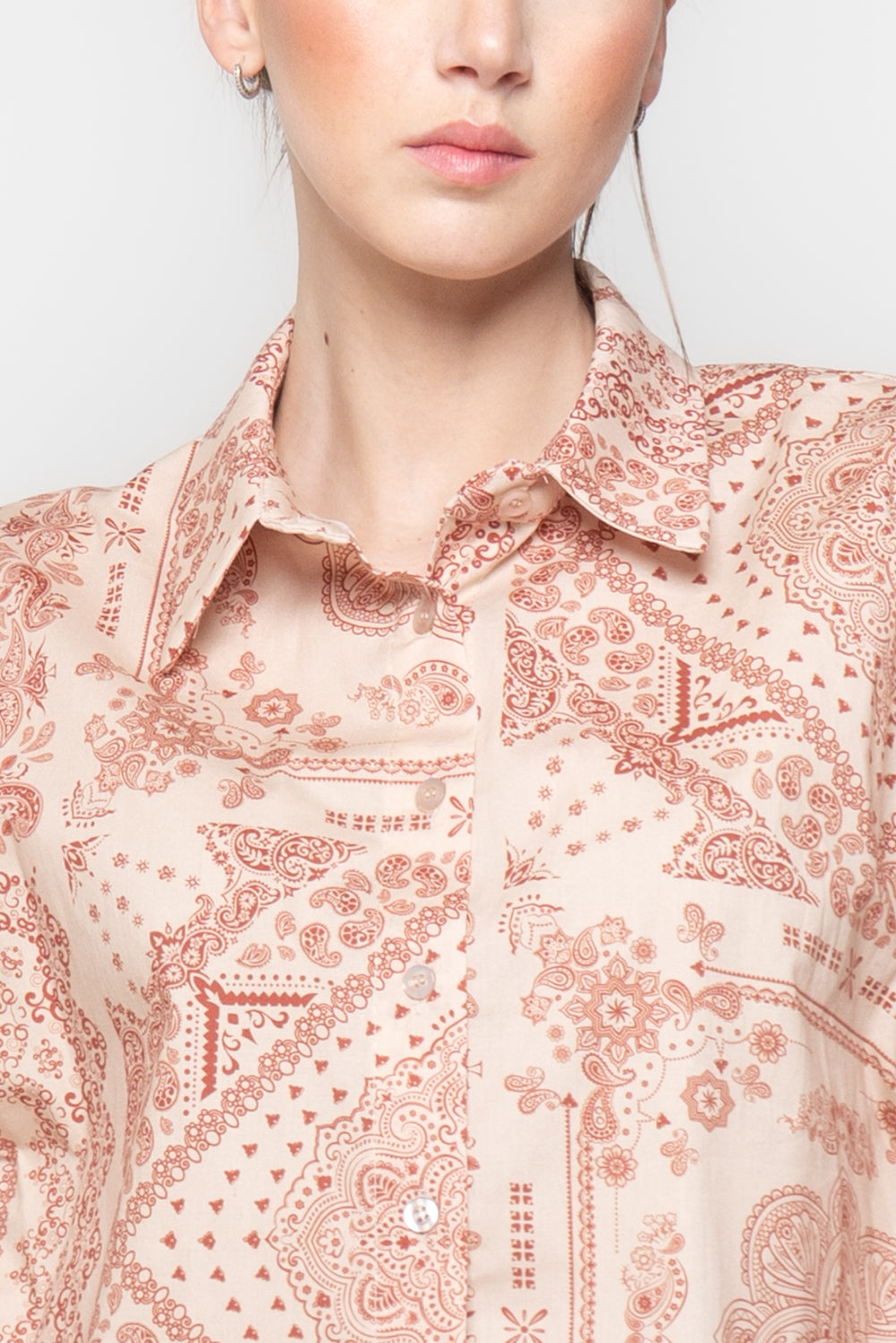 Camicia Fantasia con Maniche Volume
