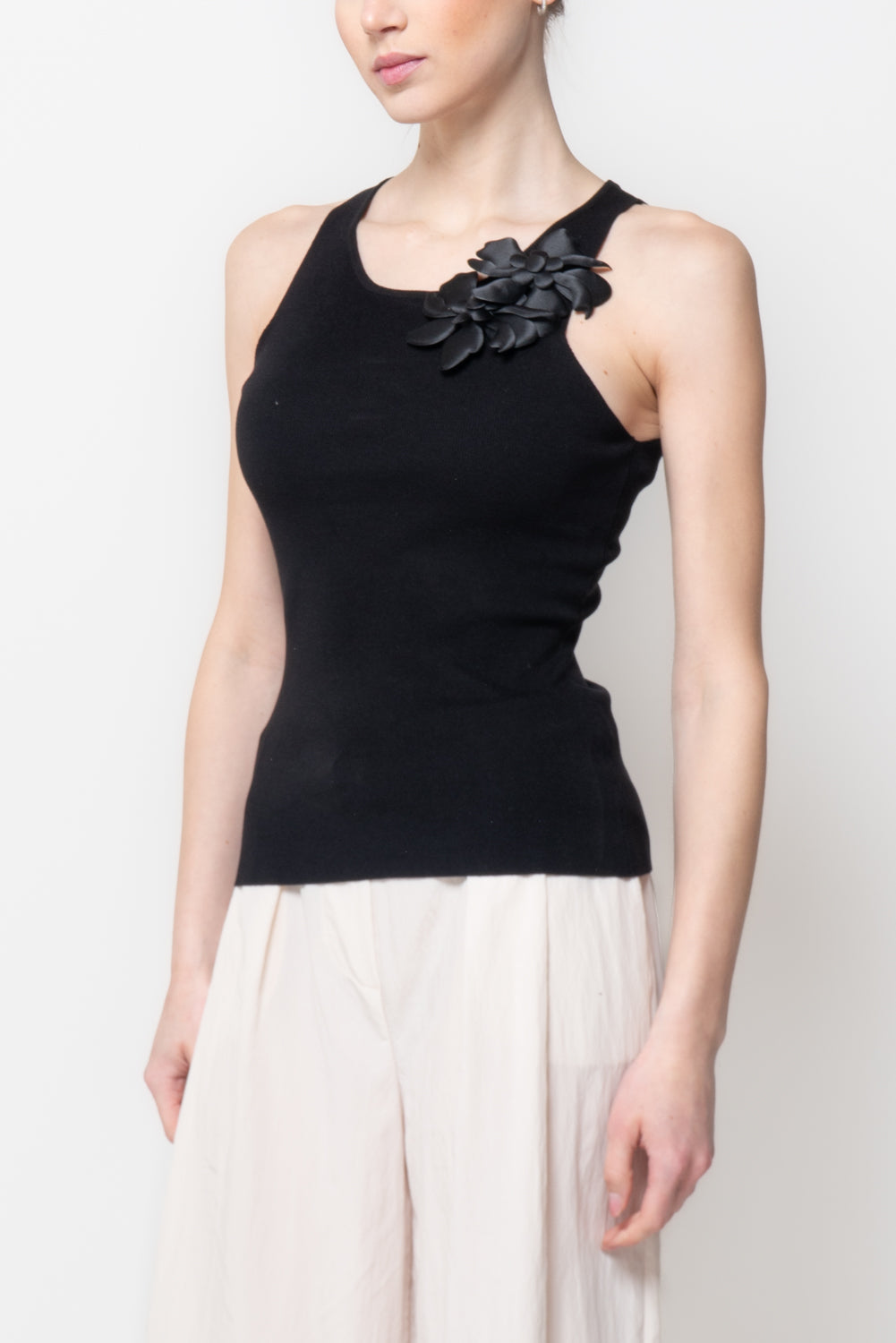 Top a Costine con Fiori 3D