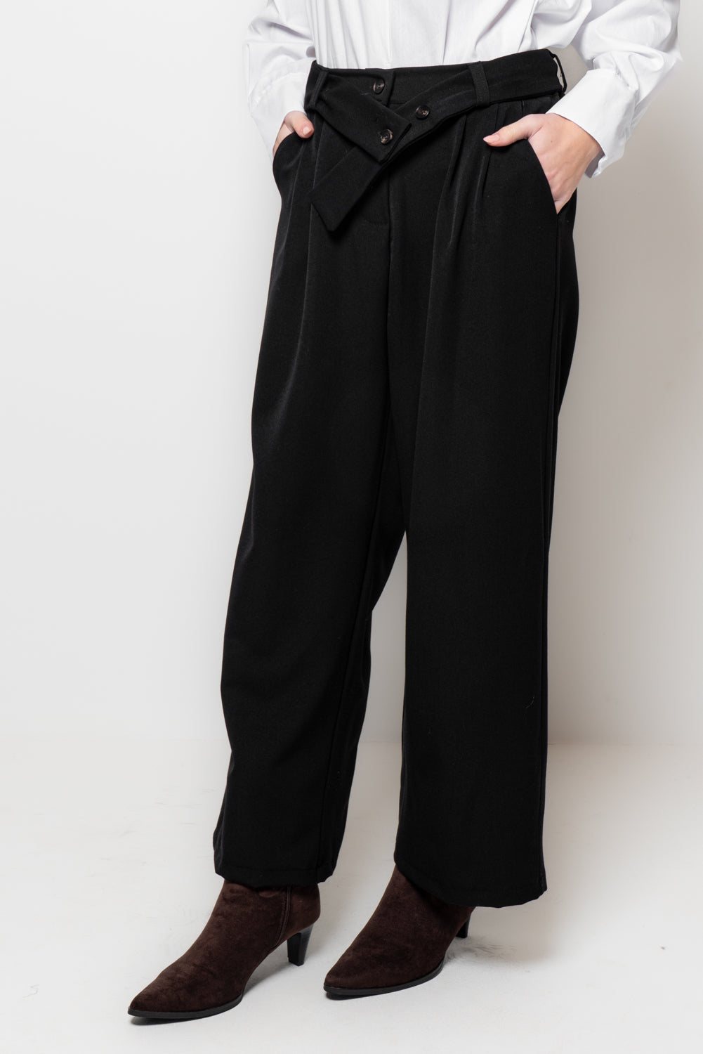 Pantaloni palazzo con fusciacca