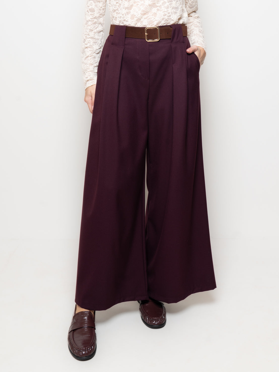 Pantalone palazzo con cintura
