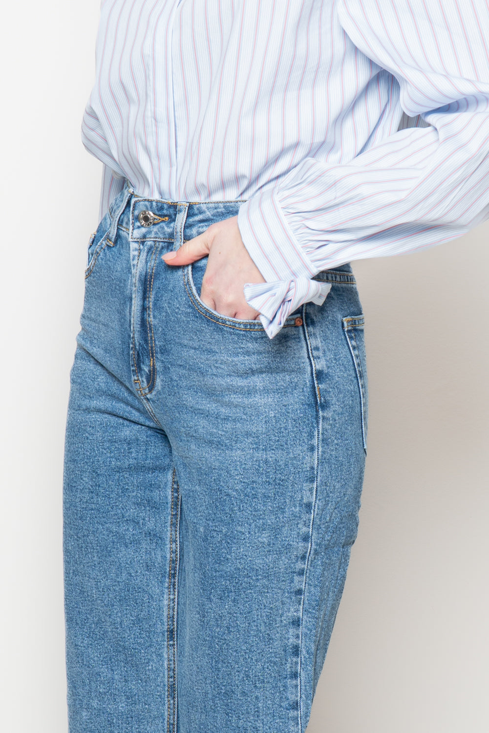 Jeans straight lavaggio medio