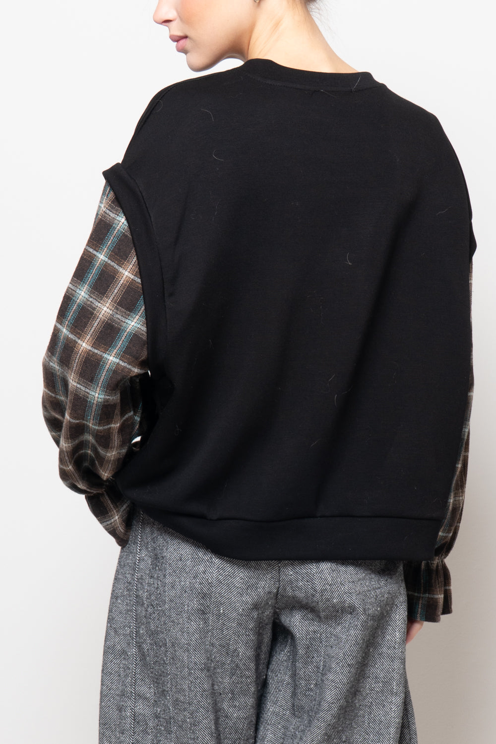 Felpa con manica a quadri