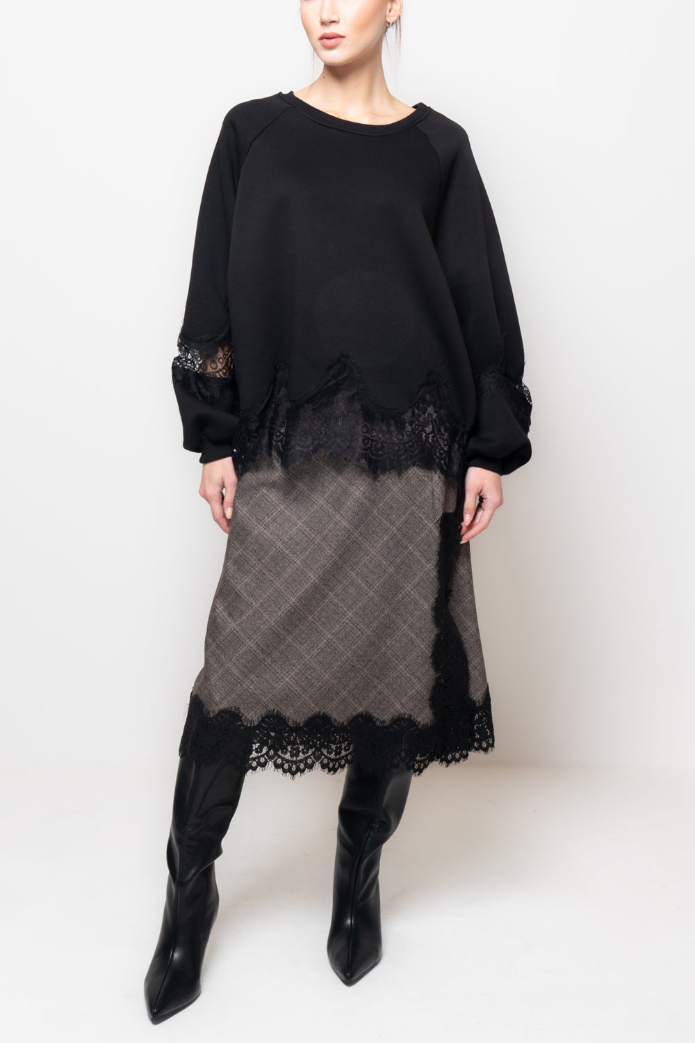 Felpa con balza in pizzo