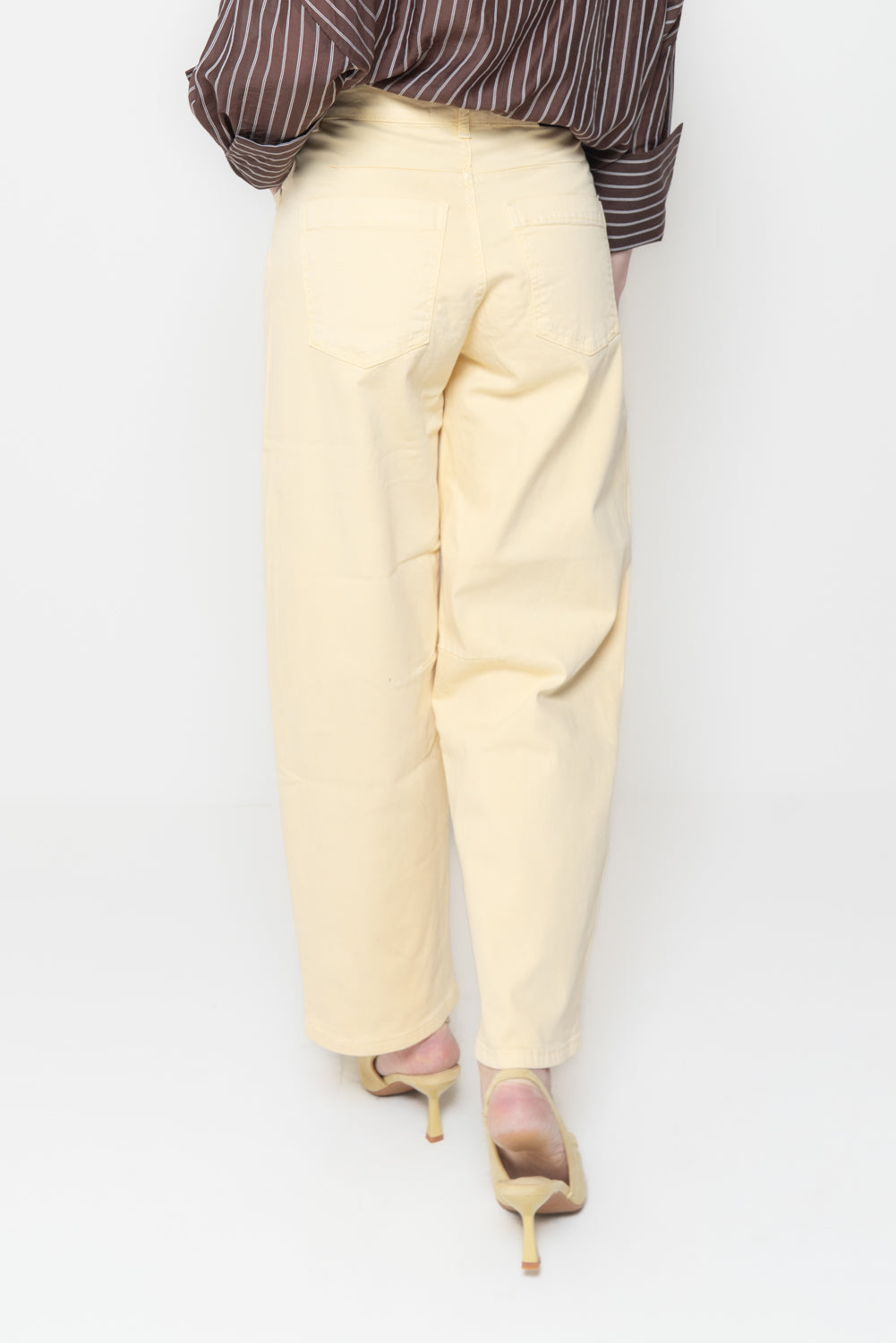 Pantaloni baggy
