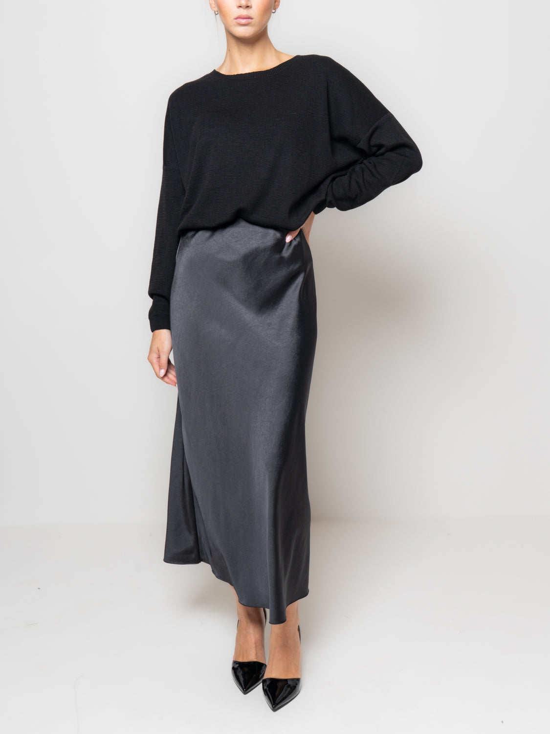 Gonna in satin lunga