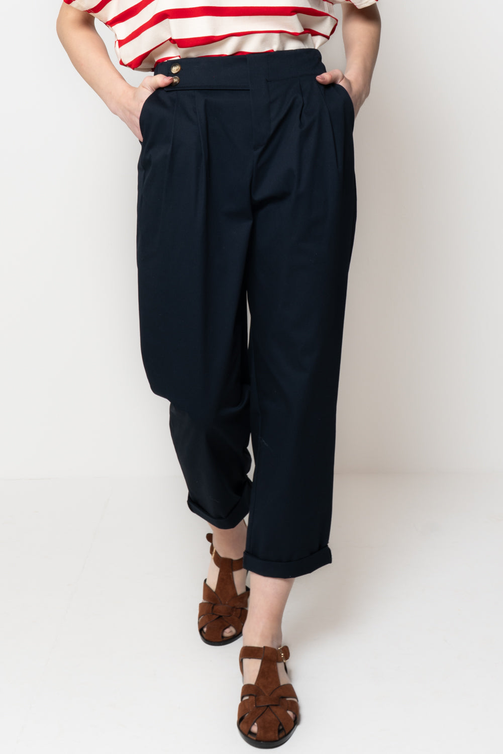 Pantalone in Cotone Due Bottoni