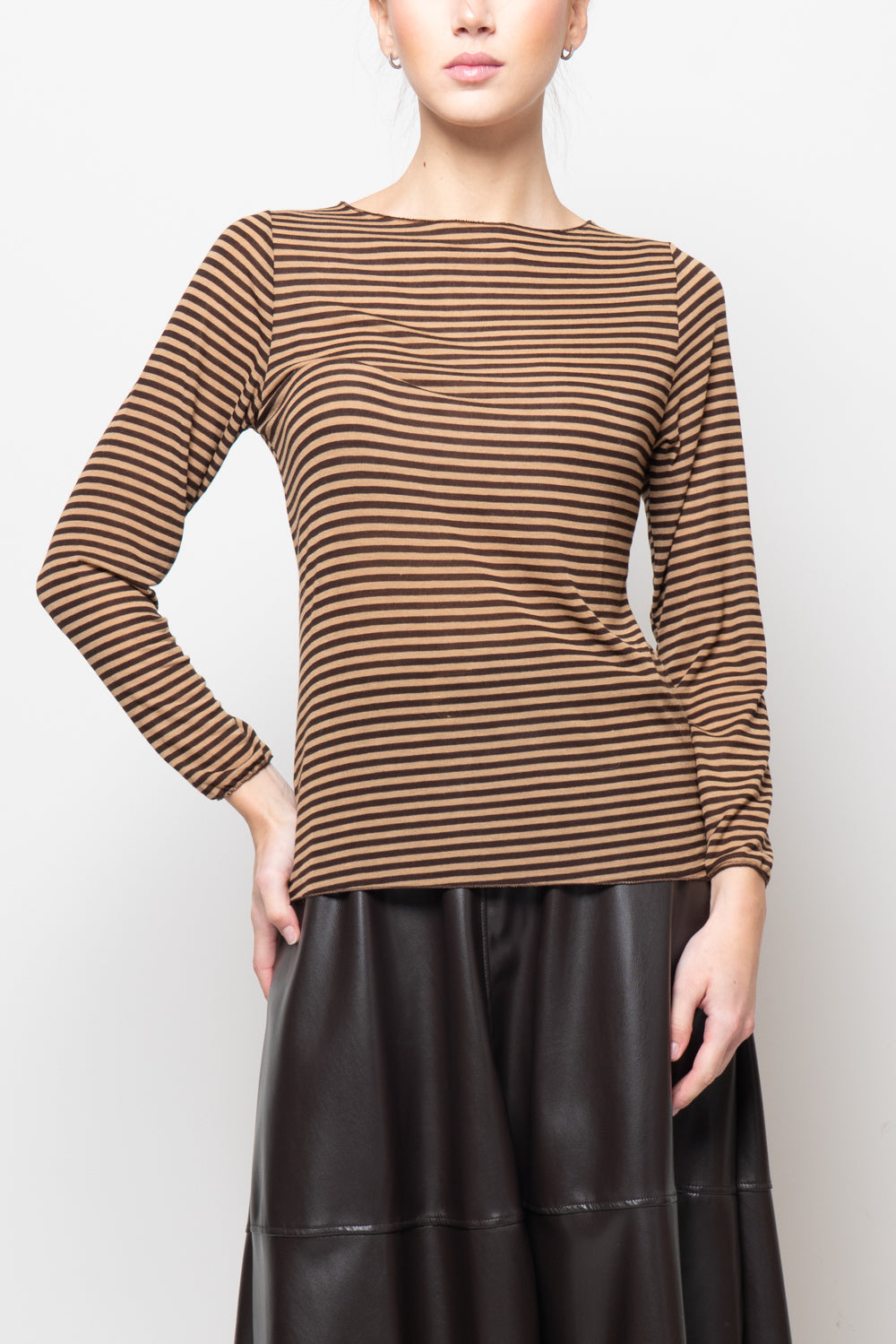 T shirt in misto cashmere a righe