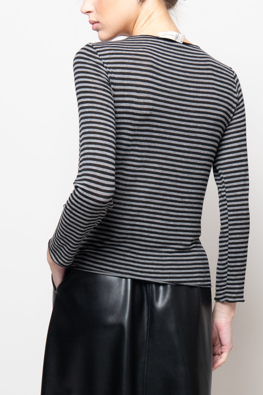 T shirt in misto cashmere a righe