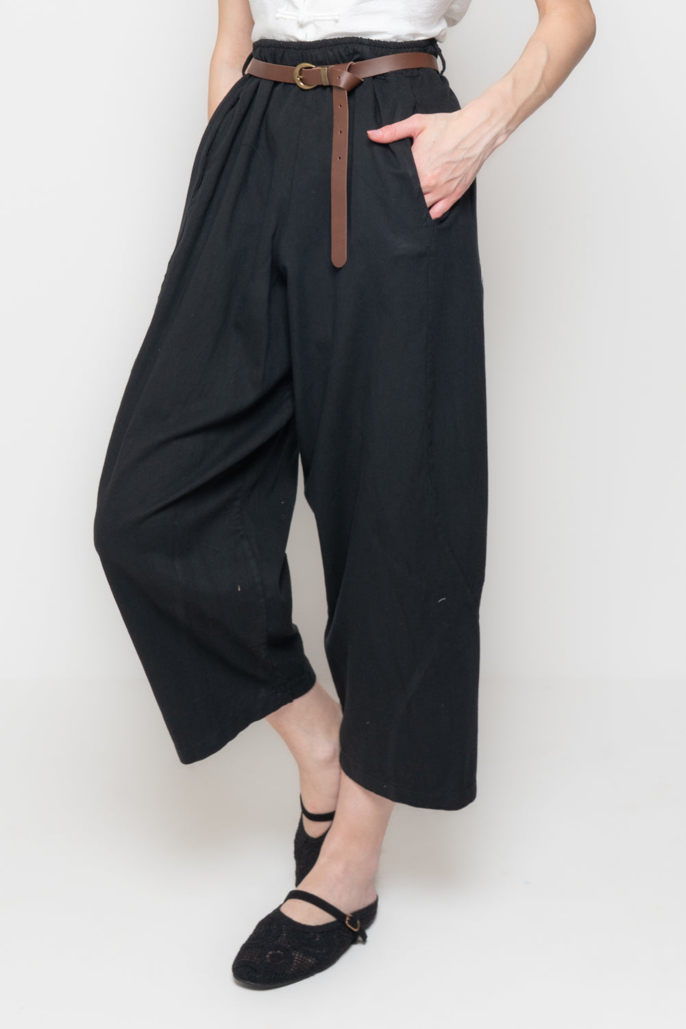 Pantalone a Gamba Larga con Cintura