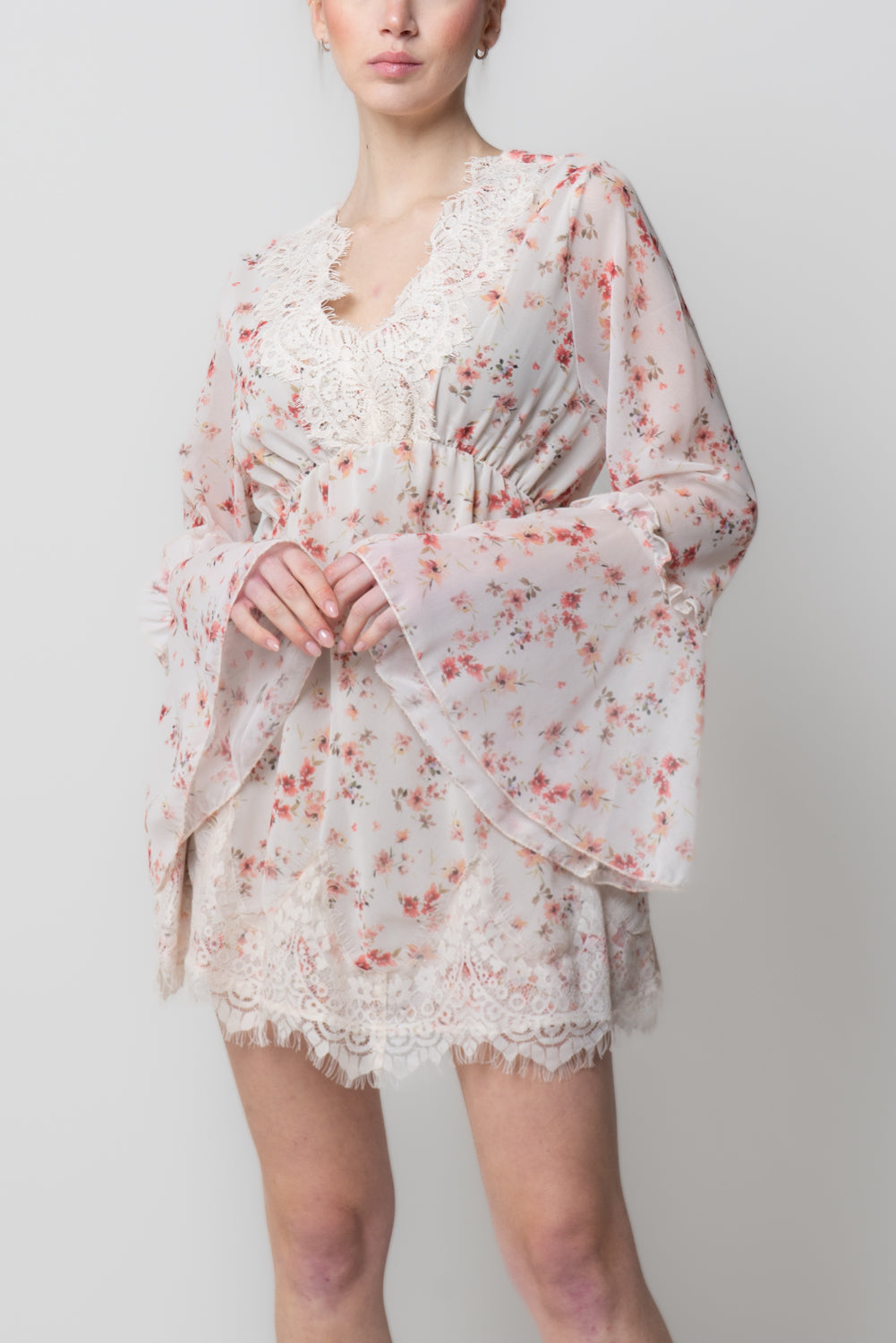 Abito Mini Floreale con Scollo in Pizzo