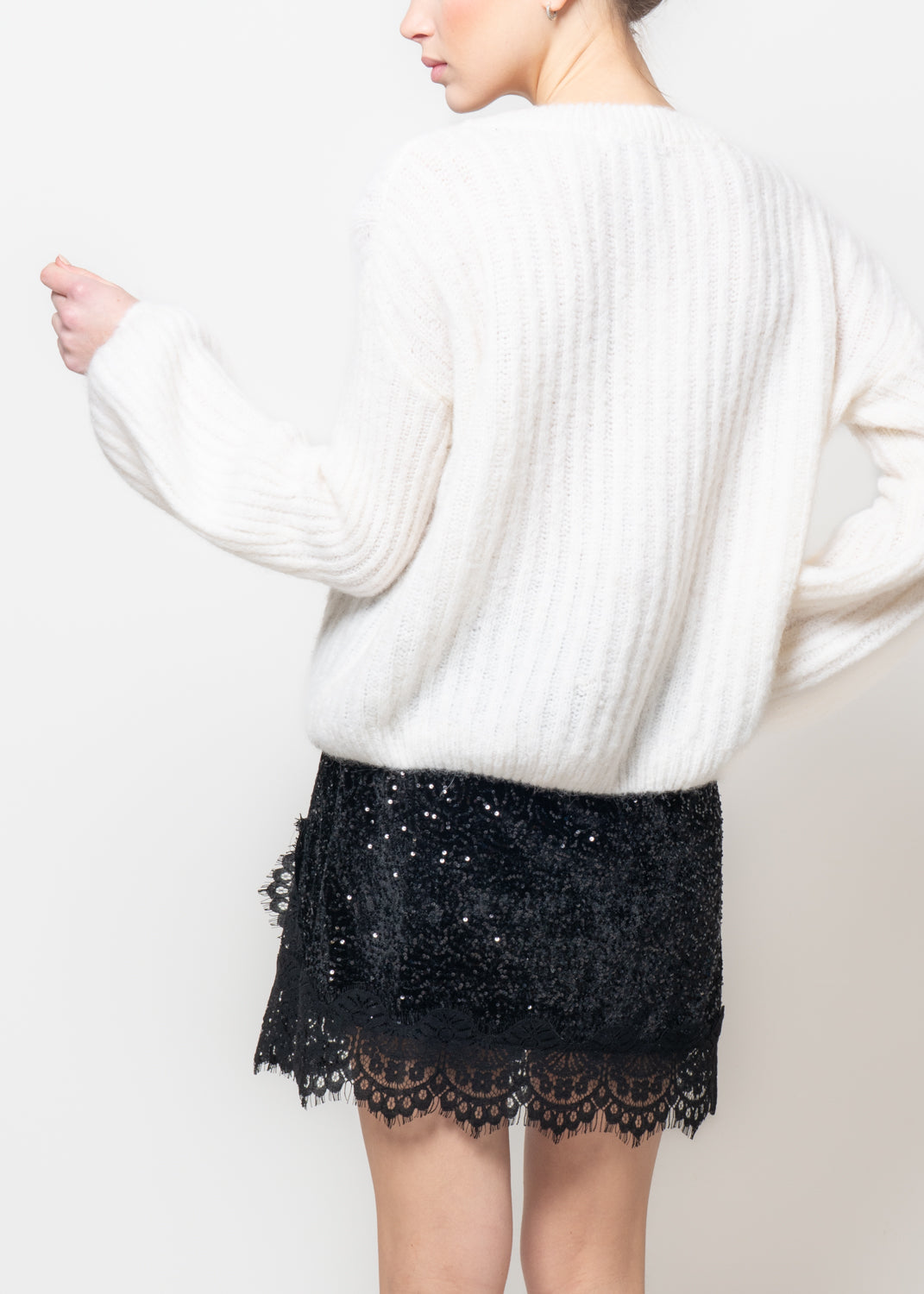 Maglia a coste con manica volume