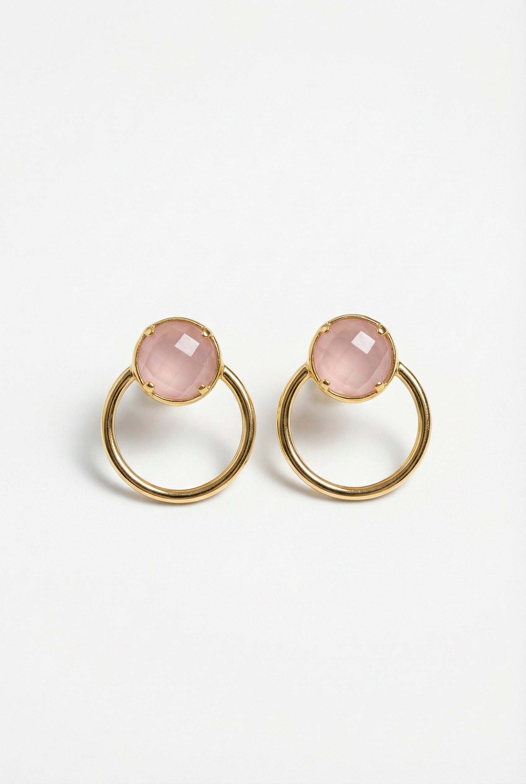 Orecchini a cerchio con pietra