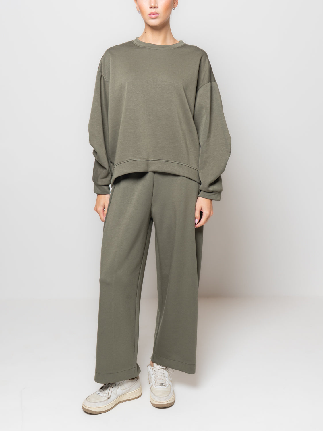 Pantalone baggy in neoprene