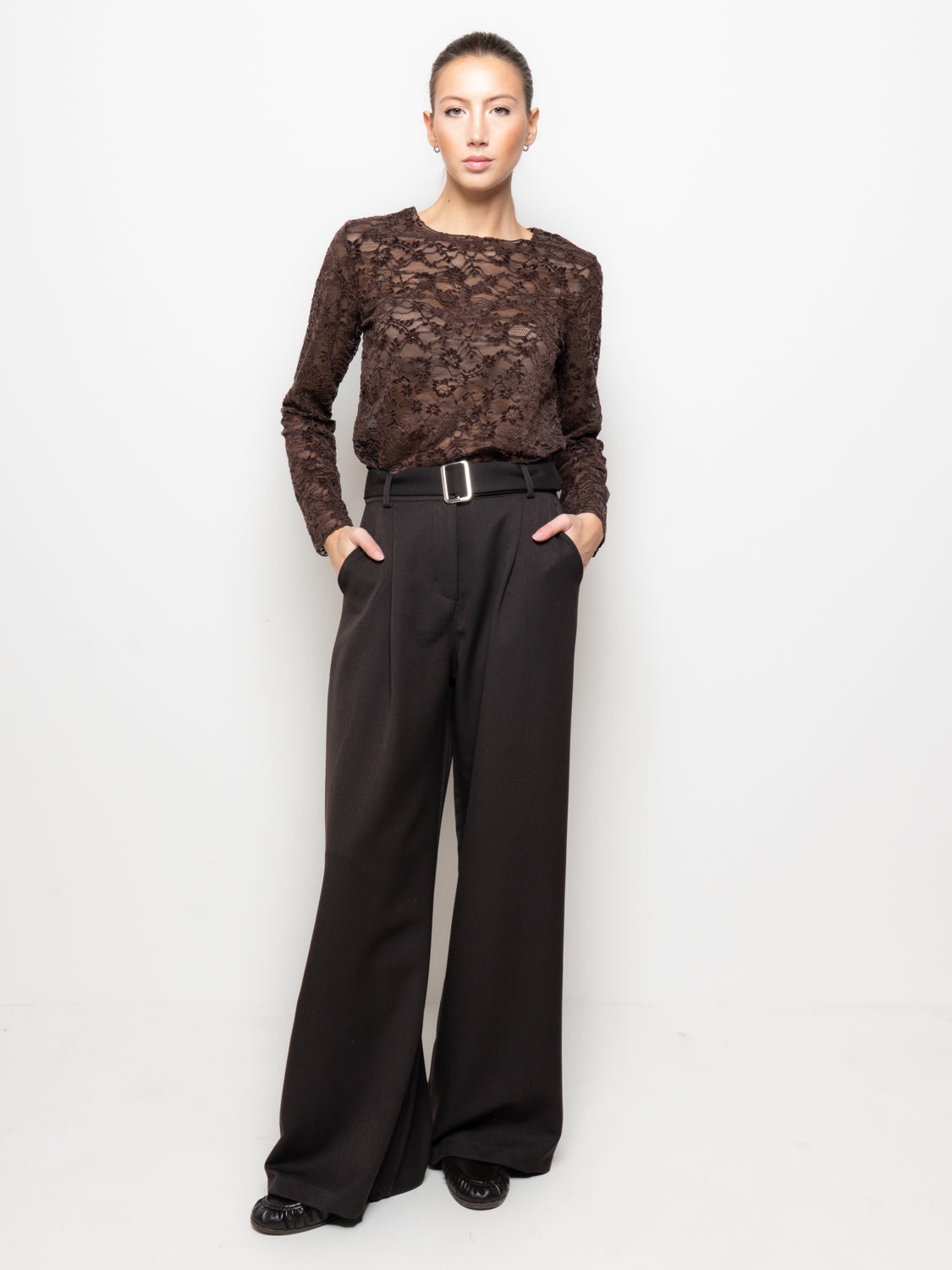 Pantalone palazzo vita alta con cintura