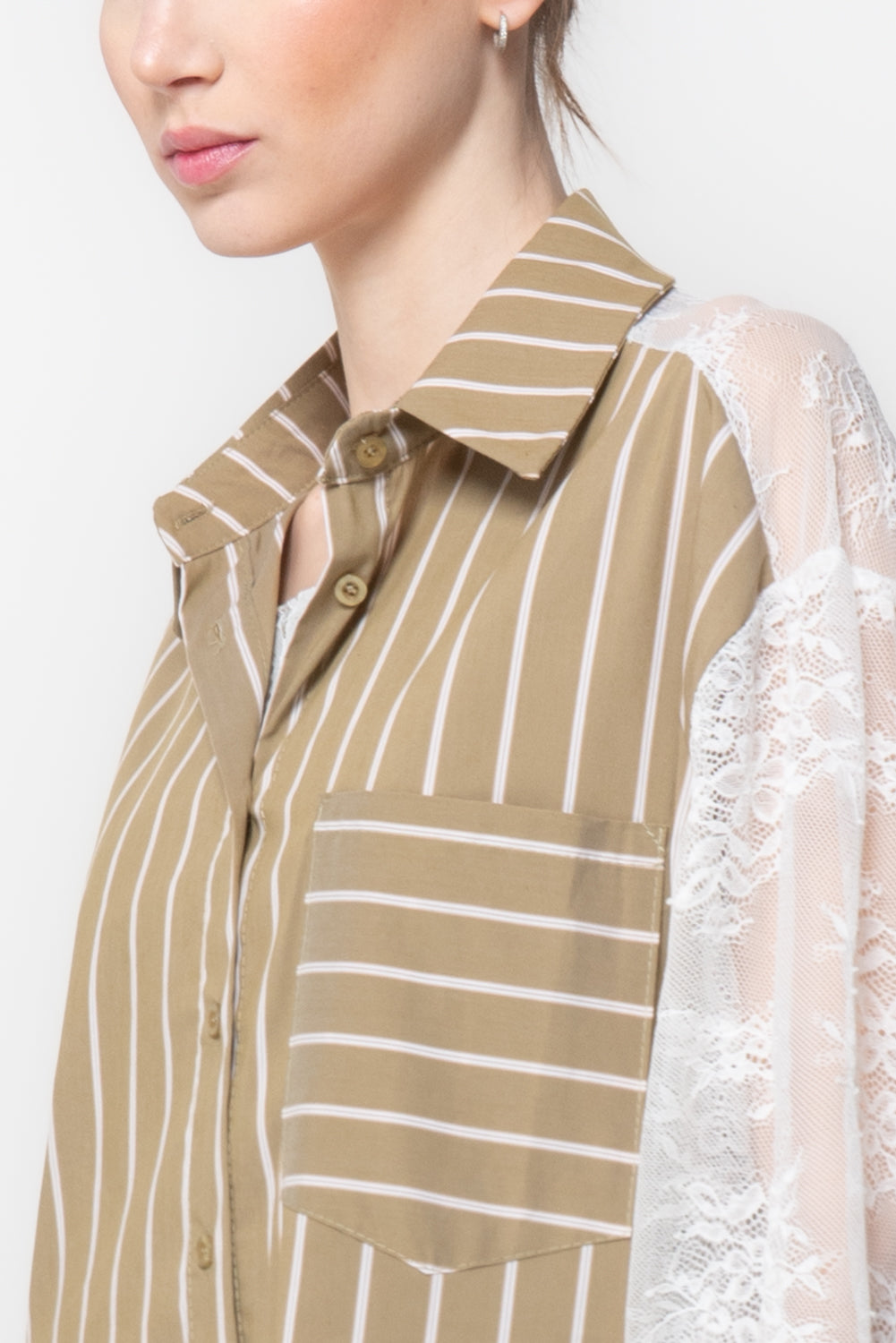 Camicia Rigata con Maniche e Schiena in Pizzo