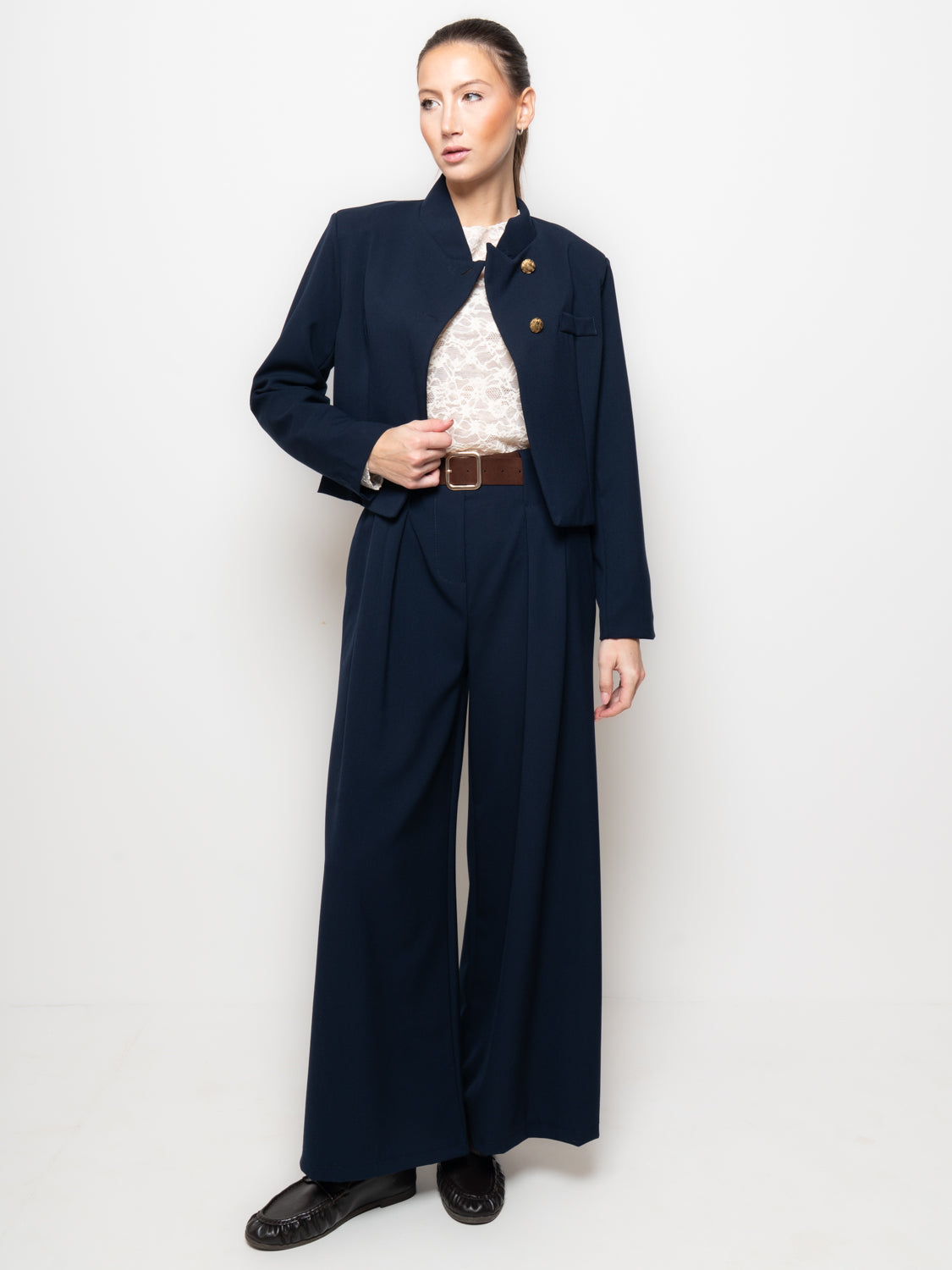 Pantalone palazzo con cintura