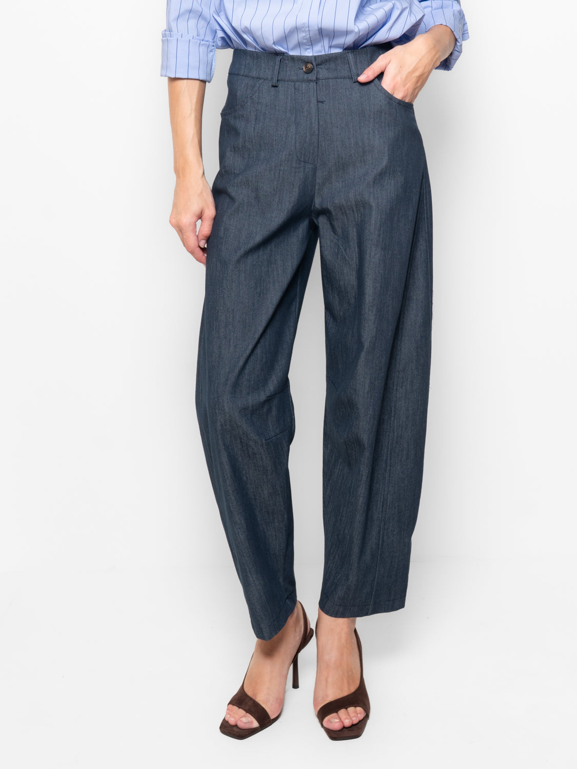 Pantalone in tessuto elastico vita comoda