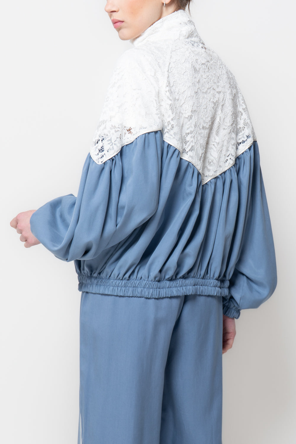 Bomber bicolore con pizzo