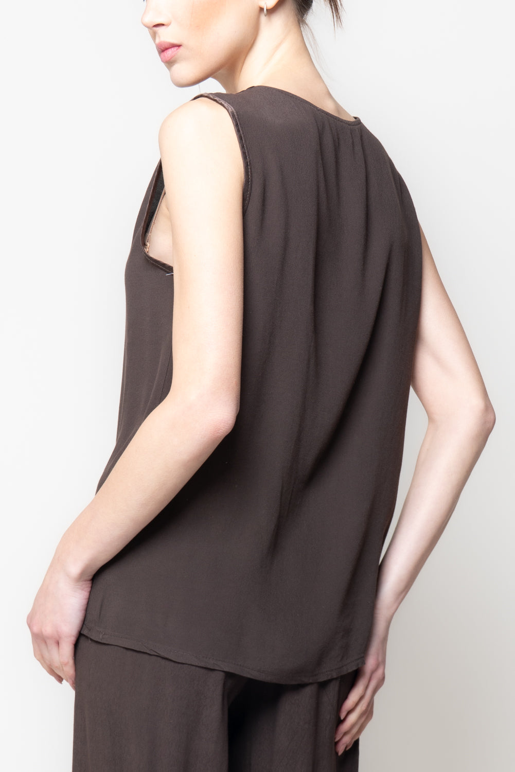 Top Scollo a V