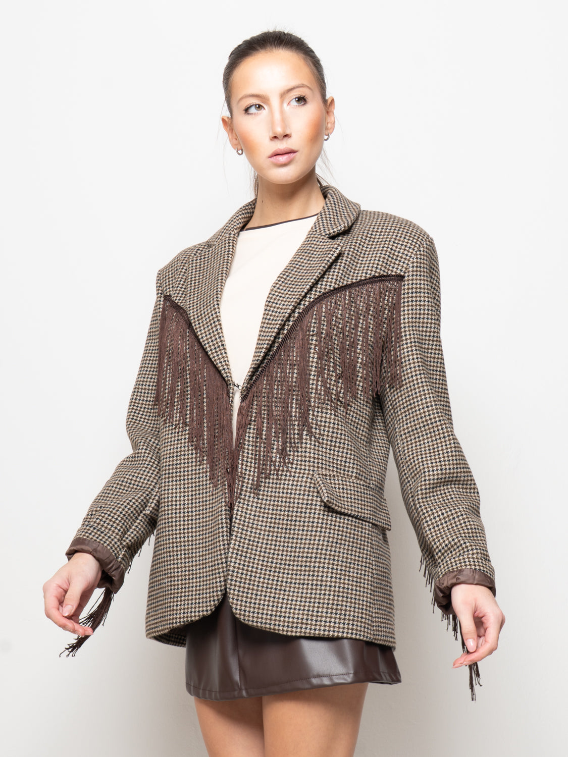 Blazer in pied de poule con frange