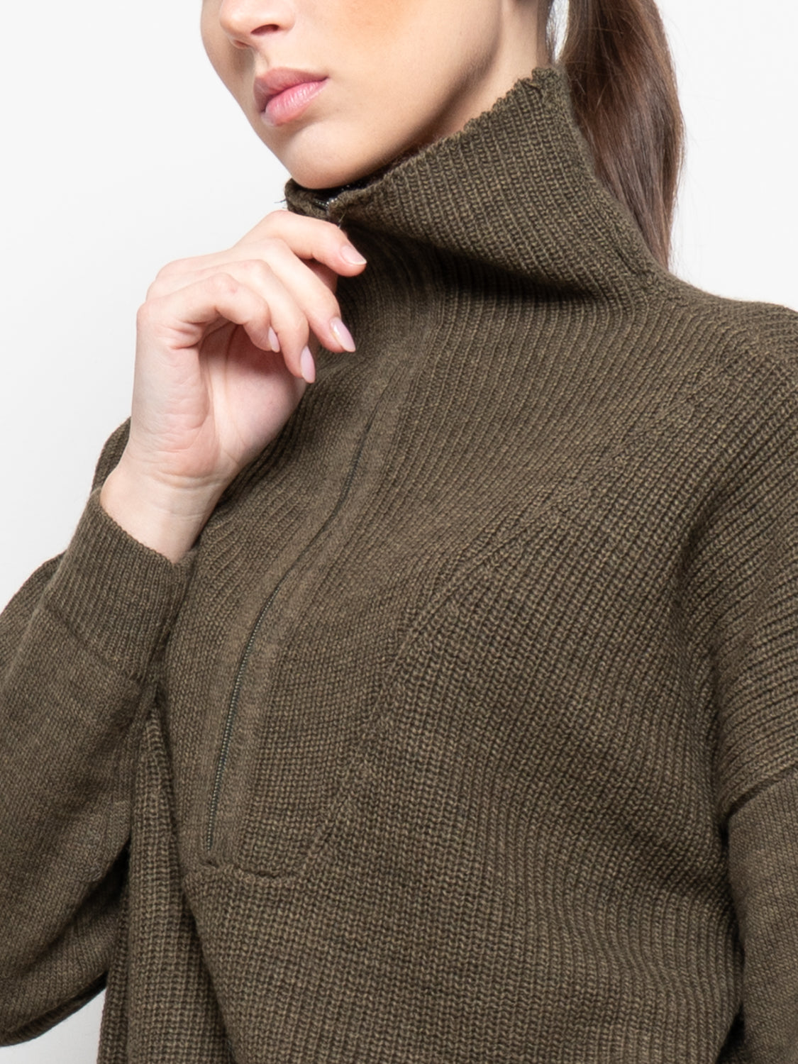 Maglione con collo a zip