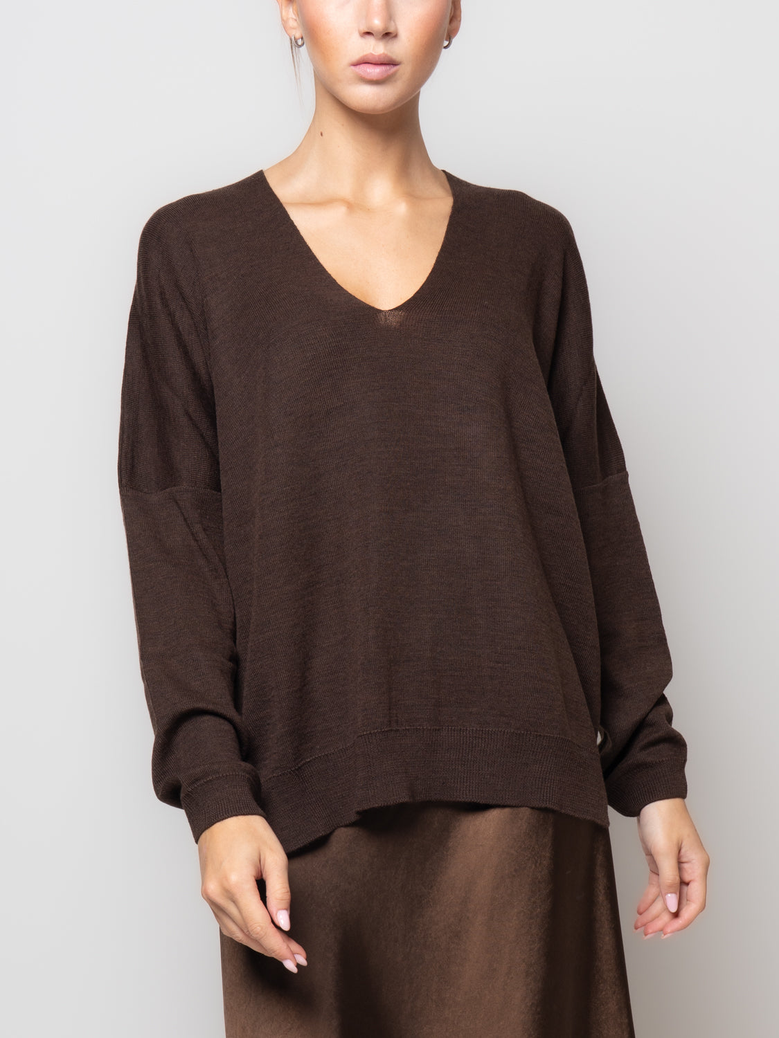 Maglia scollo a V misto lana