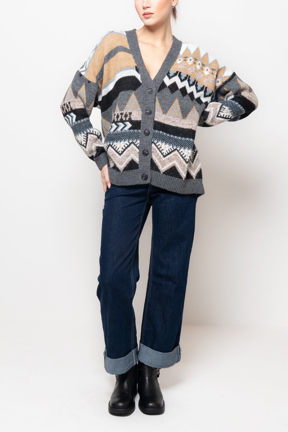 Cardigan fantasia etnica