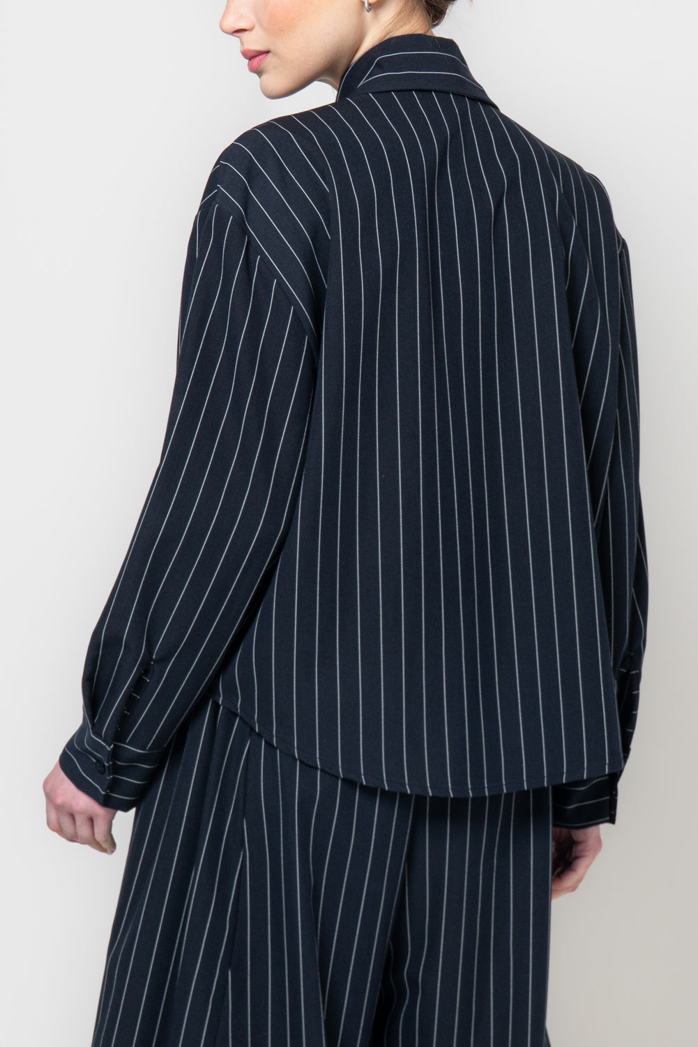 Sovracamicia gessata